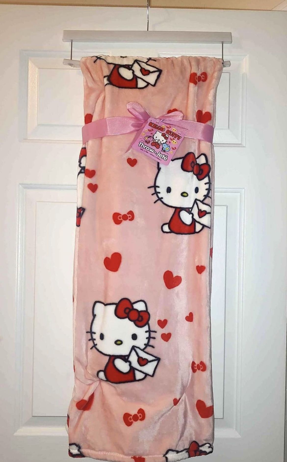 Hello Kitty Blanket 