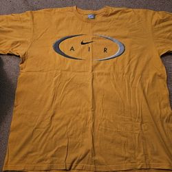 Yellow Nike "AIR" tee shirt XXL