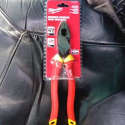 Milwaukee Maximum Leverage 1000v Insulated