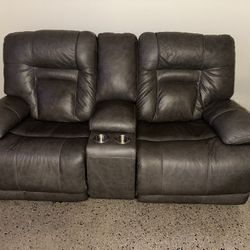 Ashley Wurstrow Leather Couches