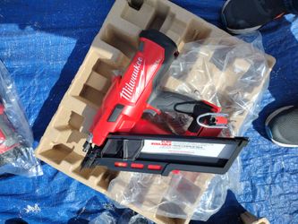 Milwaukee m18 framing nailer 30 -34 degrees