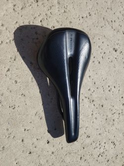 S-Works Phenom Carbon Fiber Road/MTB Saddle 143MM