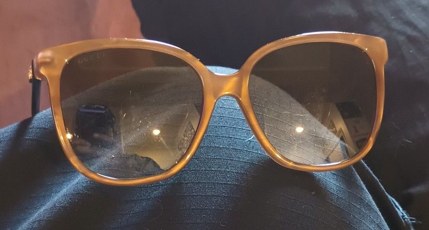 VINTAGE GUCCI SUNGLASSES