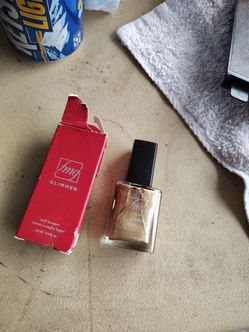 Glimmer nail polish New 1fl.oz