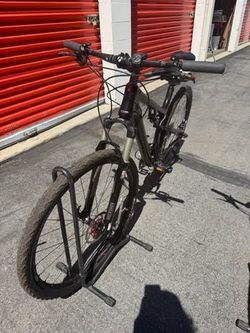 Trek Super fly carbon fiber