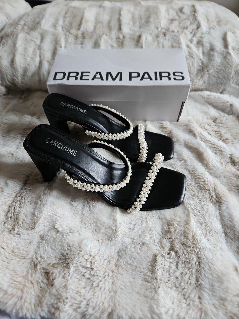 Carcuume black pearl low heels size 8