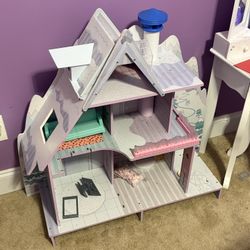 Doll House