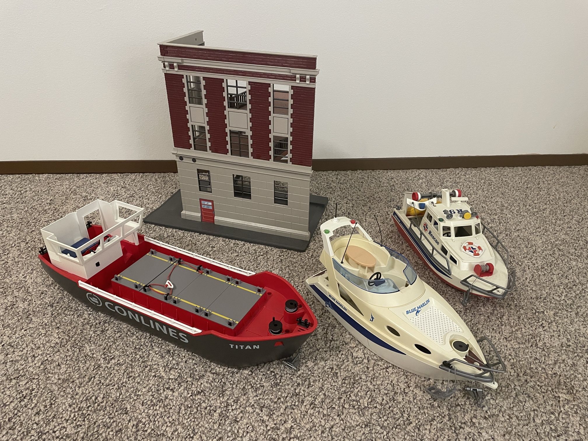 Playmobil Boats And Ghost Busters HQ