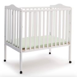 Mini Crib