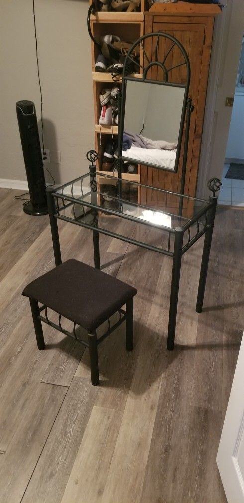 Black Metal / Glass Vanity
