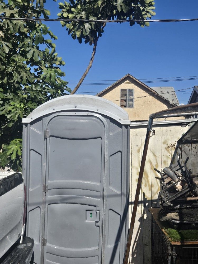 Baño Para Las Fiestas 