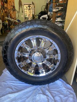 4 NITTO TERRA ALL TERRAIN TIRES (LT285/60R18) E Tubeless 10PLY, EAGLE ALLOY RIMS
