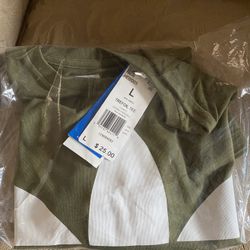 NEW Adidas Tshirt 