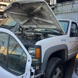 Chevrolet 3500 Parts