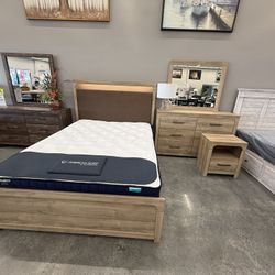 4 PC QUEEN BEDROOM SET 