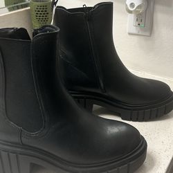 Chelsea Boots Women Size 8