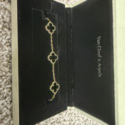 Van Cleef & Arpels Bracelet Onyx 5 Motifs