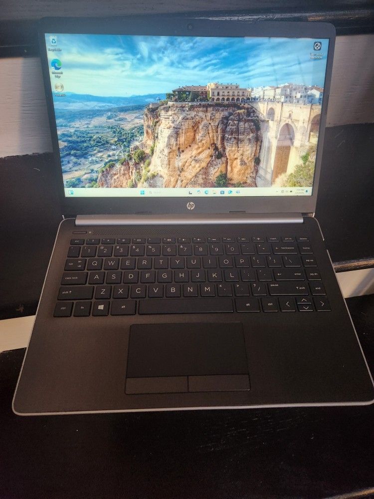 HP 14 Laptop Win11Pro/OfficeSuite/16Gb/500Gb