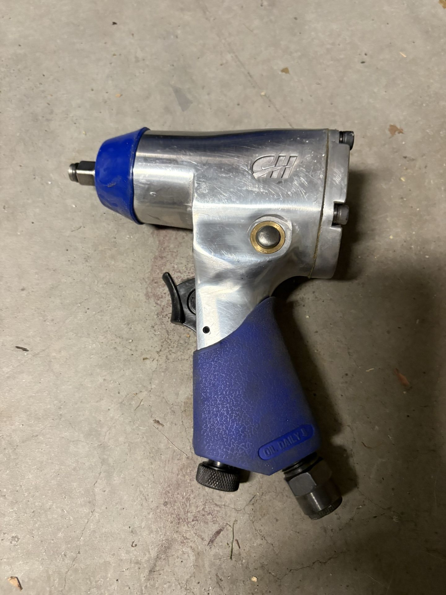 Campbell Hausfeld 3/8” Air Impact Wrench