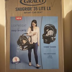 Graco Infant Carseat 