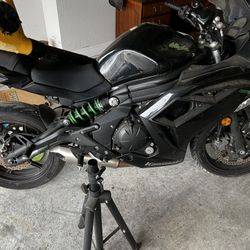 2015 Kawasaki 650