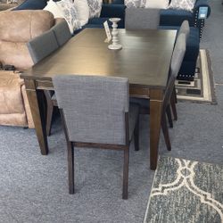 Table And 6 chairs 