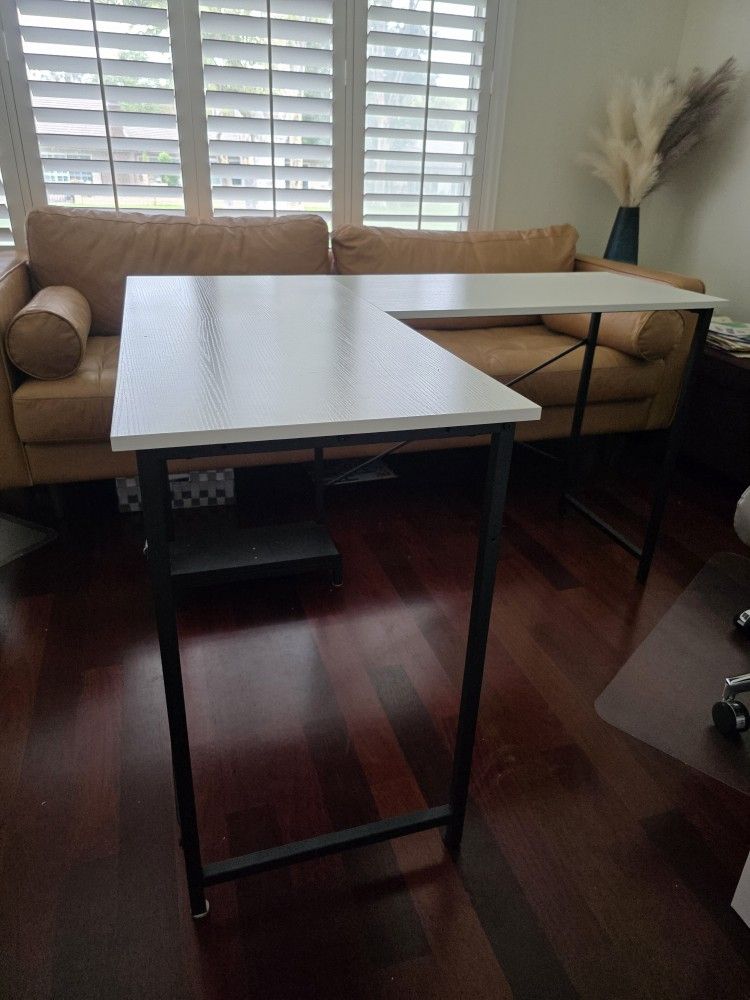 Reversible L Shape Desk