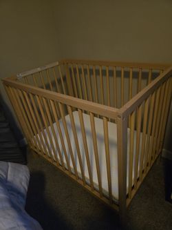 Graco 4-1 Mini Crib
