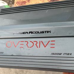 Amplificador usado, pero en buen estado para Bass bajo 1500 wats