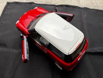 Burago 2000 Mini Cooper Die Cast
