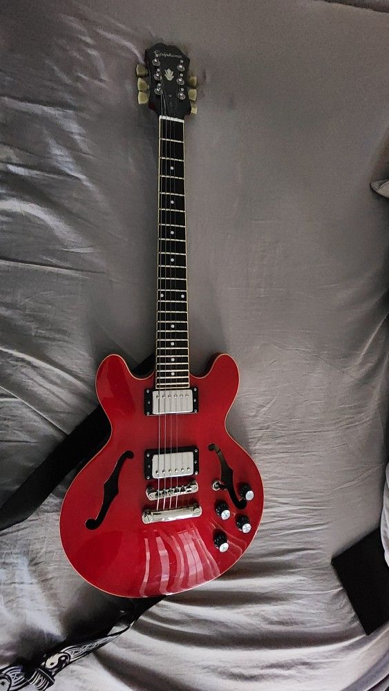 Epiphone ES 339