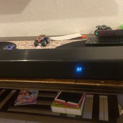 Samsung N400 Soundbar Bluetooth Wireless