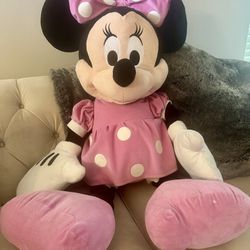 48” Large Plush Minnie Mouse Pink