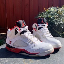 Jordan 5s Black Tongue 