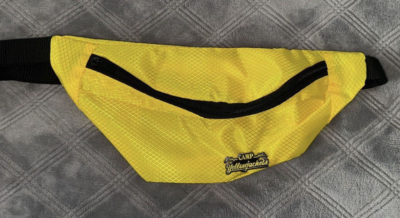 Camp Yellowjackets waist funny pack with removable pin