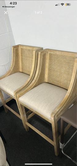 2 stools