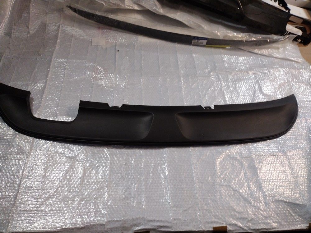 Lower Rear Diffuser New 2010 To 12 Ford Fusion Also 2010 To 12 Lincoln MKZ OEM Parts