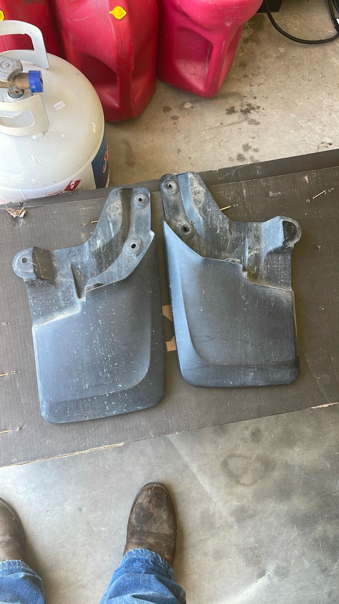 2018 Toyota Tacoma front mudflaps