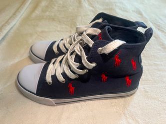 Boys polo shoes, size 3