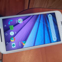 Un Locked Motorola Phone 