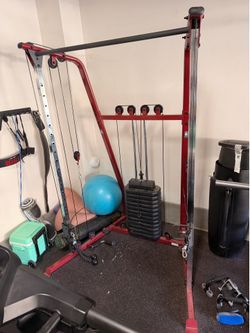 Dual pulley cable machine