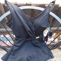 Brand New Size 34b (Size12/14) Lycra Bathing Suit Paid $90