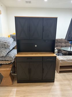 70”Tall Pantry Cabinet w/Charging Station, Kitchen Storage Cabinet Large Capacity Kitchen Hutch with Microwave Stand / Built-in Chargaing Hub/ Storage