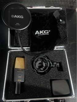 Mic AKG