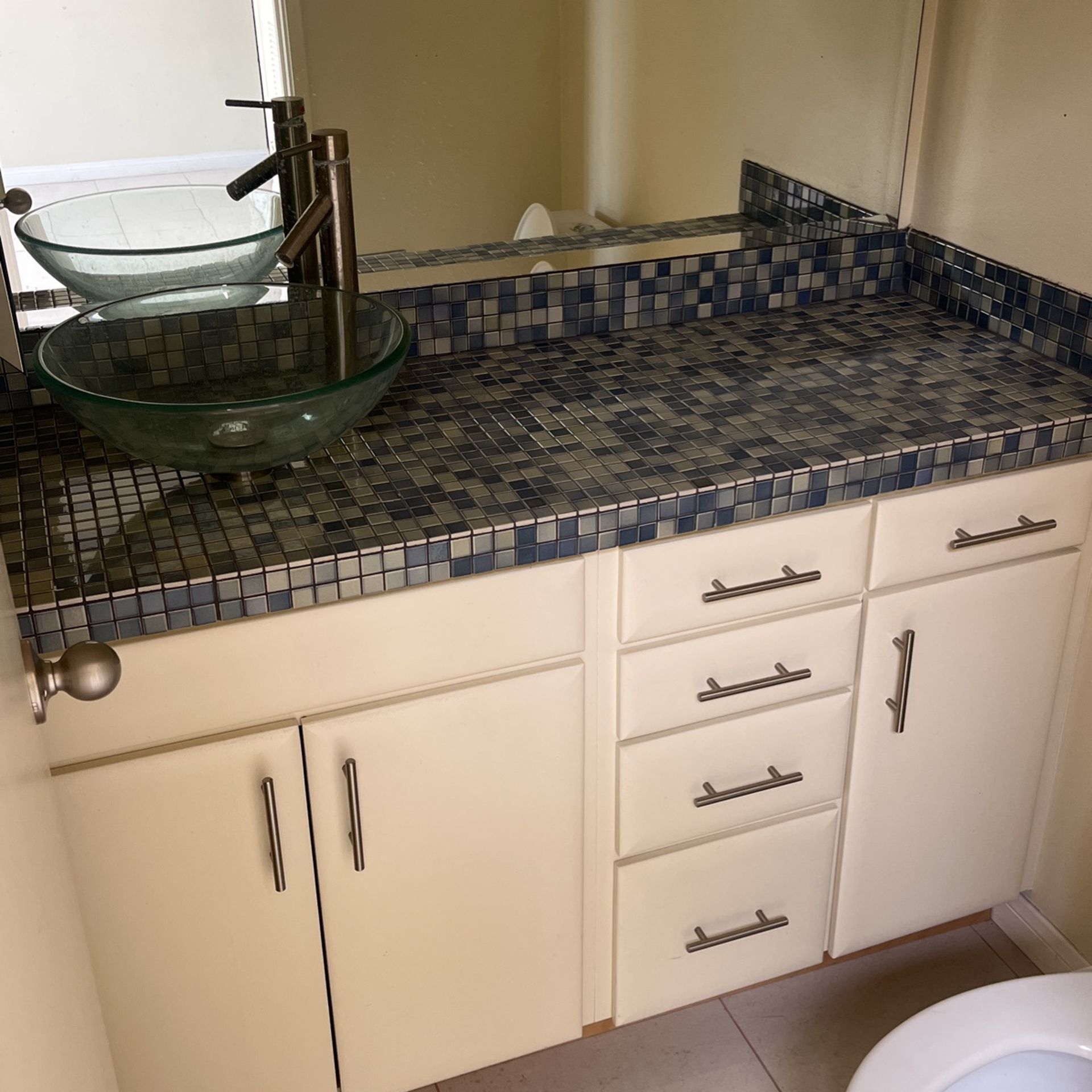 Bathroom Fixtures for Sale in San Diego, CA - OfferUp