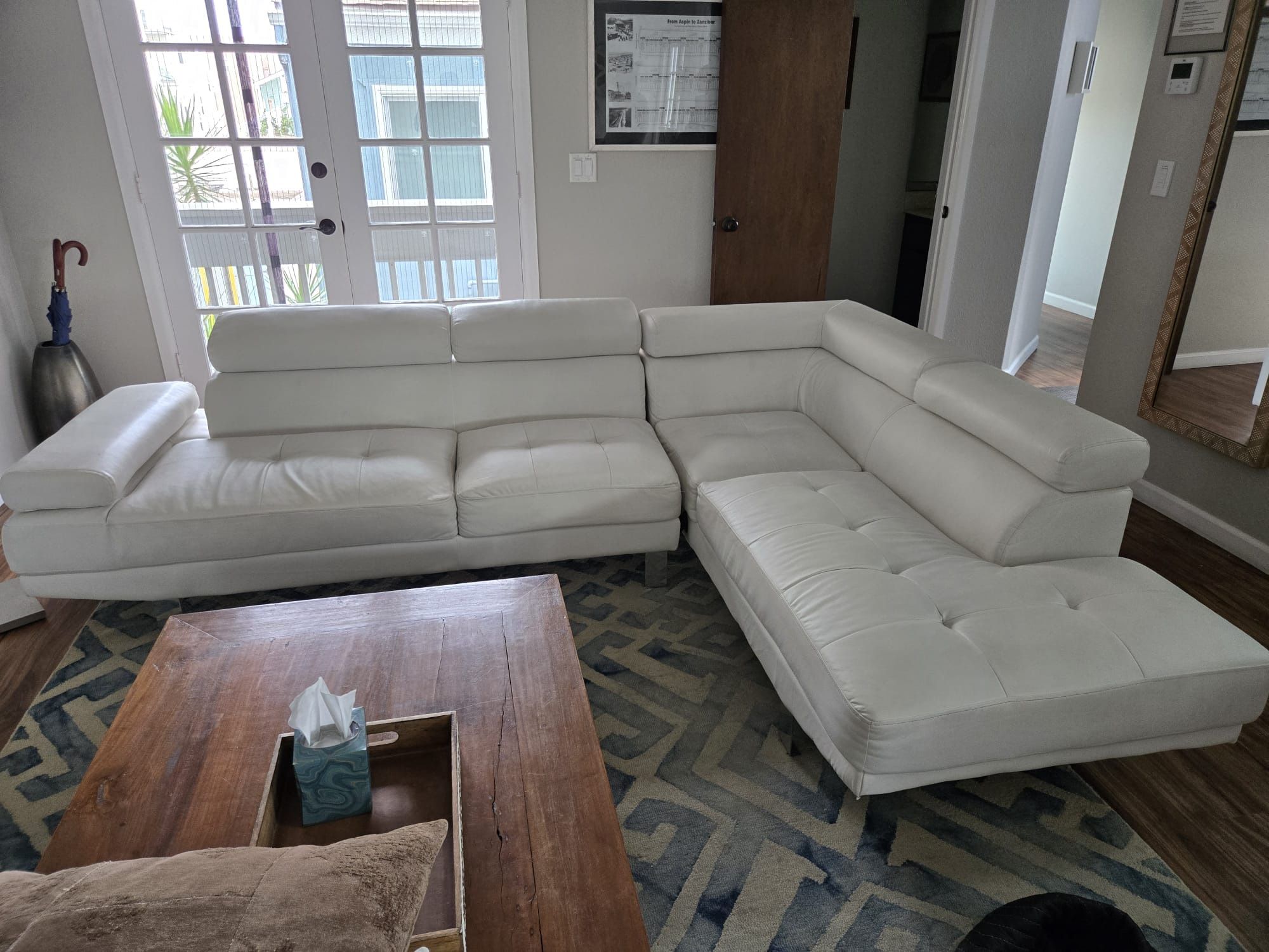 Sectional sofa 