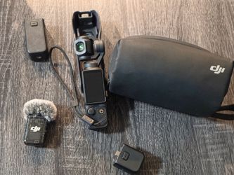 DJI Osmo Pocket 3 Creator Combo - Great Condition