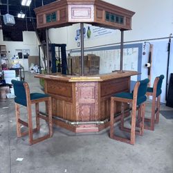 Home Bar With Stools