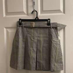 Brand New Free Assembly Black/Green Pleated Skirts Sizes XS-L & XL Juniors $7.00 Each
