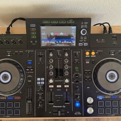 Pioneer XDJ-RX2 Professional Digital All In One DJ System - Used